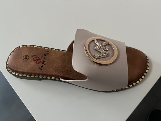 Vera slippers beige