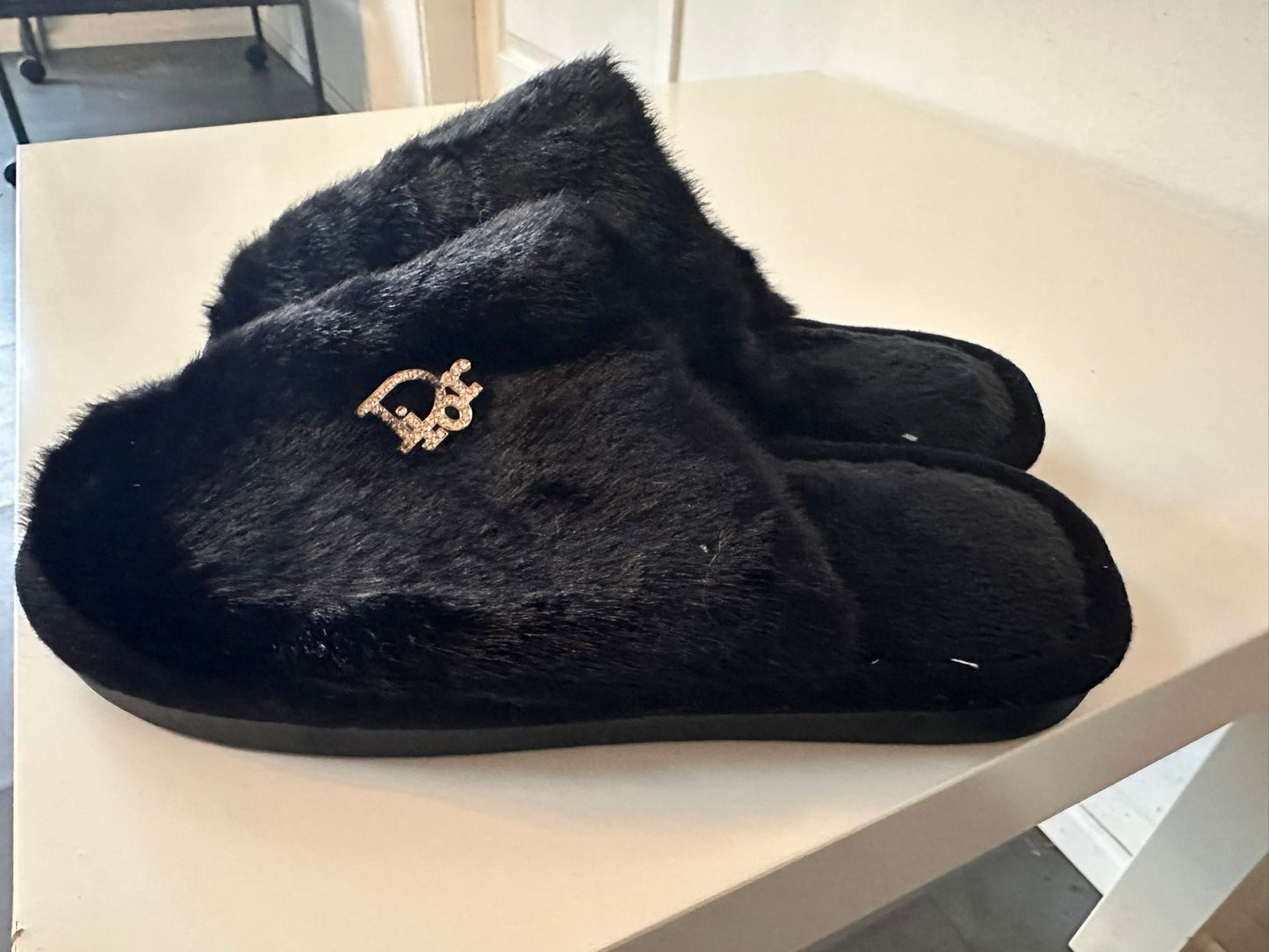 Rosy pantoffels zwart