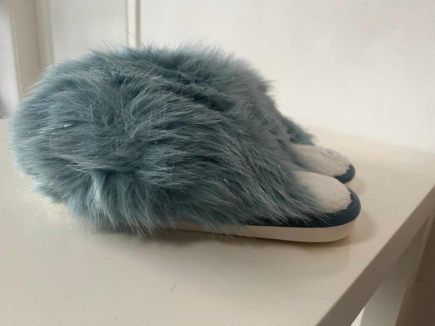 Fluffy pantoffels blauw
